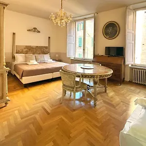  Nocleg ze śniadaniem La Fontanina